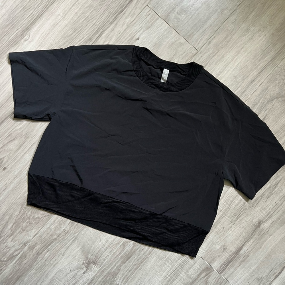 Athleta Zephyr Crop Tee - Black